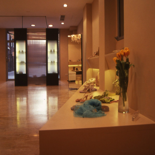 barbara ferrari shoes, modena, 2005